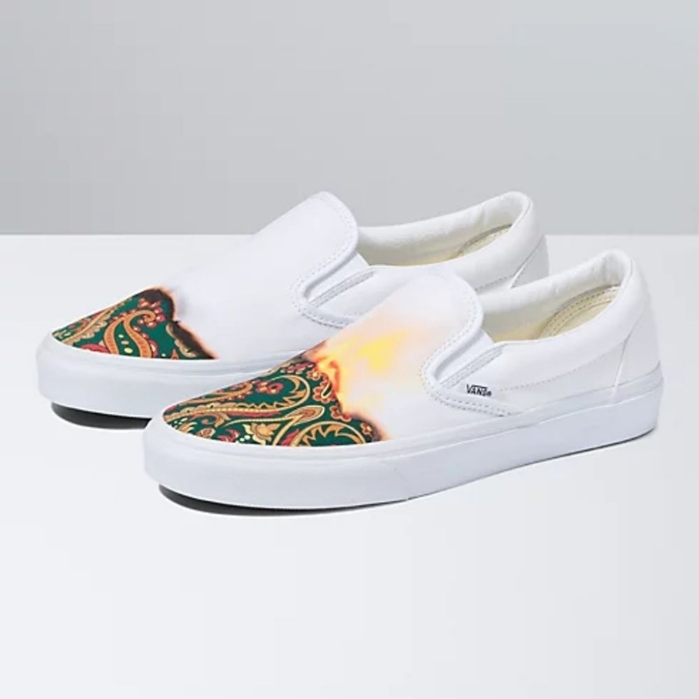 Men’s Vans big reveal Paisley white slip on sneakers.